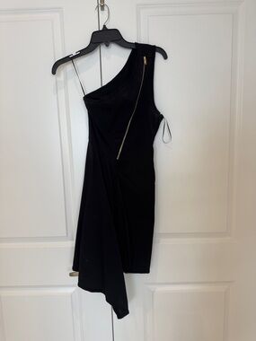Stella McCartney Black One-Shoulder Asymmetric Dress with Gold Zip